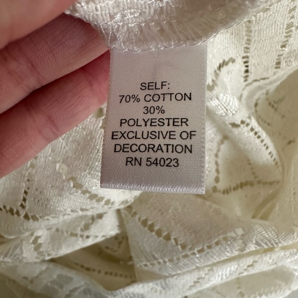 piperlime white lace crop top - Picture 2 of 4